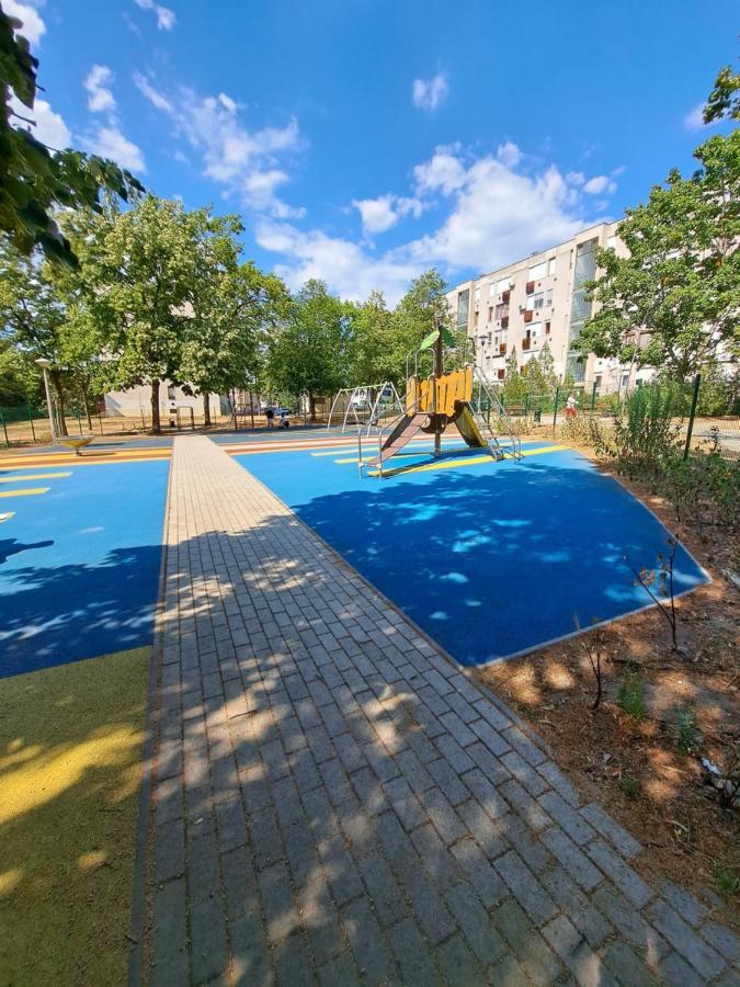 Wanderer Station Apartment Debrecen Exterior photo